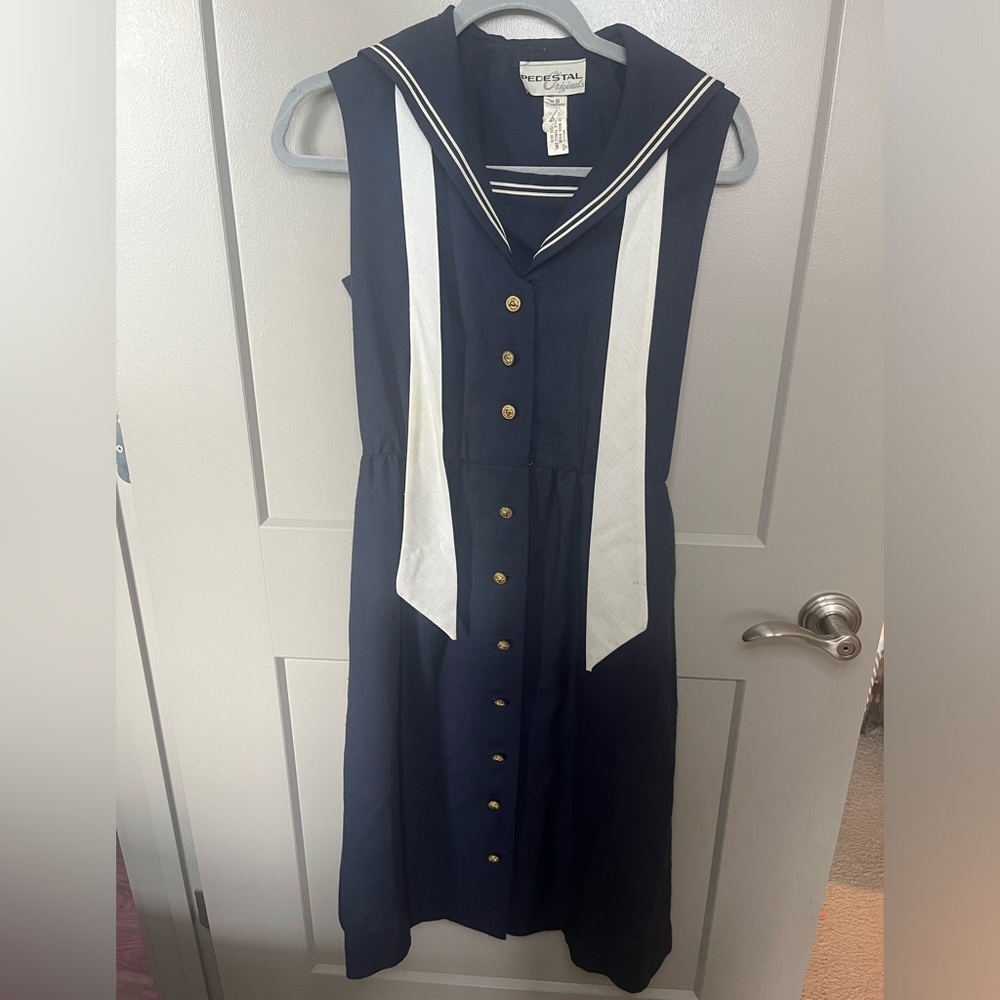 Vintage Pedestal Originals Women’s Dress Size B